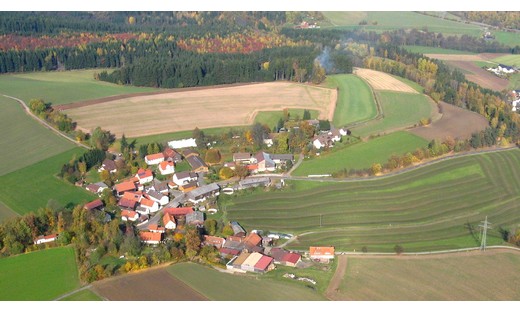 Blick auf den süd-westlich gelegenen Ortsteil Wernersreuth